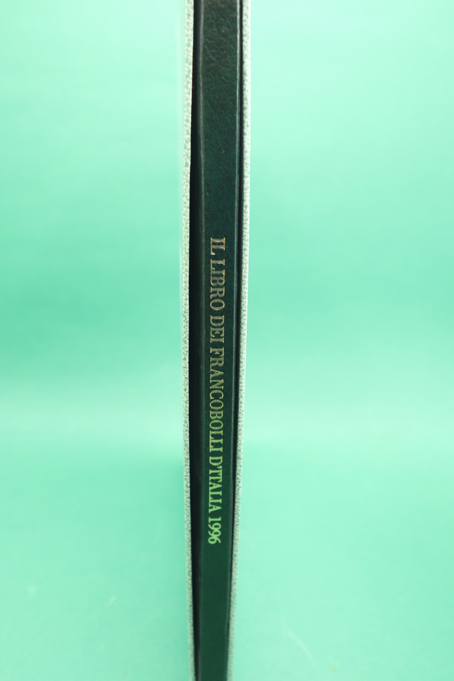 IL LIBRO DEI FRANCOBOLLI D'ITALIA 1996. BUCA DELLE LETTERE.POSTE ITALIANE.