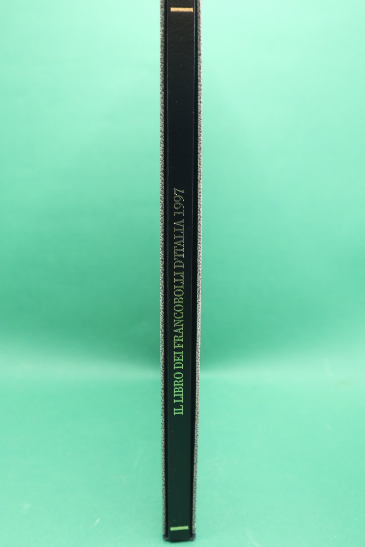 IL LIBRO DEI FRANCOBOLLI D'ITALIA 1997. BUCA DELLE LETTERE.POSTE ITALIANE.