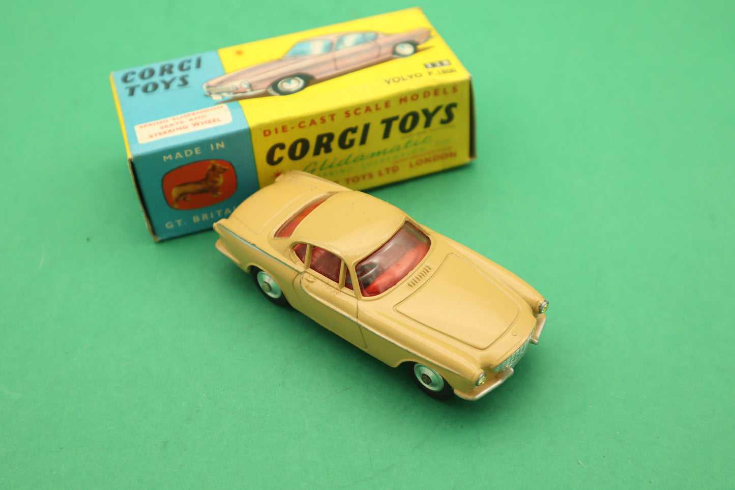 CORGI TOYS - 228 - VOLVO P.1800 - BEIGE MECCANO ENGLAND- SCATOLA ORIGINALE 1/43