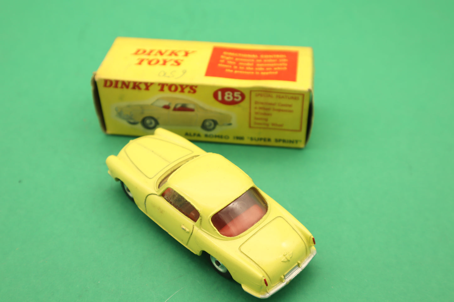 DINKY TOYS - 185- ALFA ROMEO 1900 COUPE ''SUPER SPRINT'' GIALLO- SCATOLA ORIGINALE 1/43