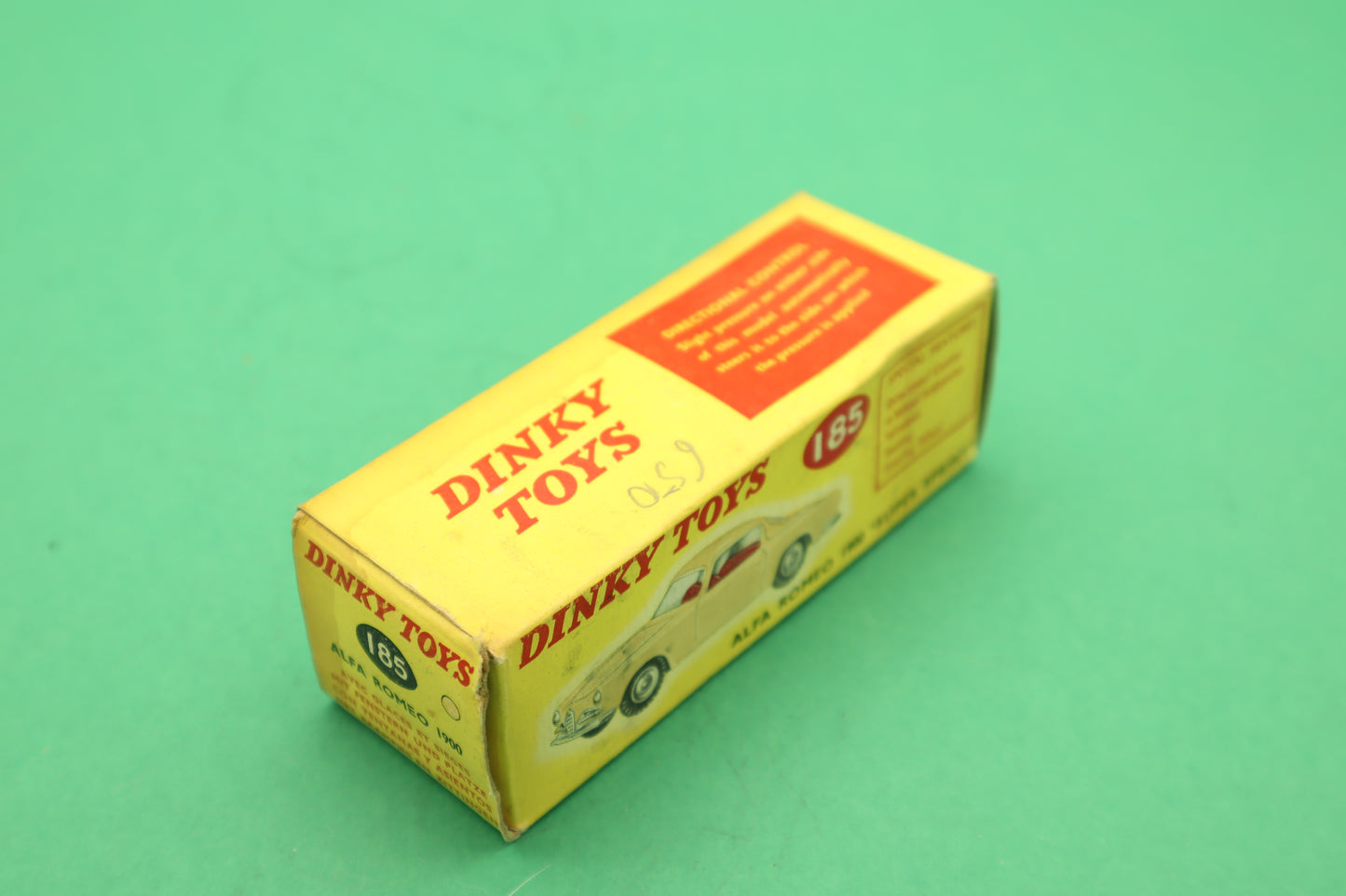 DINKY TOYS - 185- ALFA ROMEO 1900 COUPE ''SUPER SPRINT'' GIALLO- SCATOLA ORIGINALE 1/43