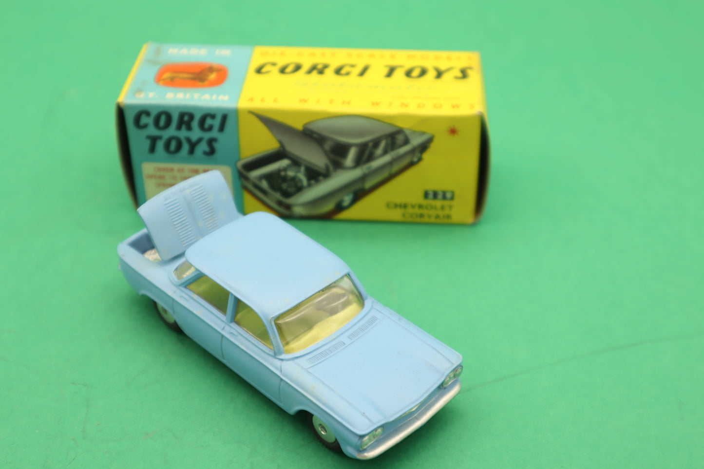 CORGI TOYS - 229- CHEVROLET CORVAIR- GOLDEN MECCANO ENGLAND- SCATOLA ORIGINALE 1/43