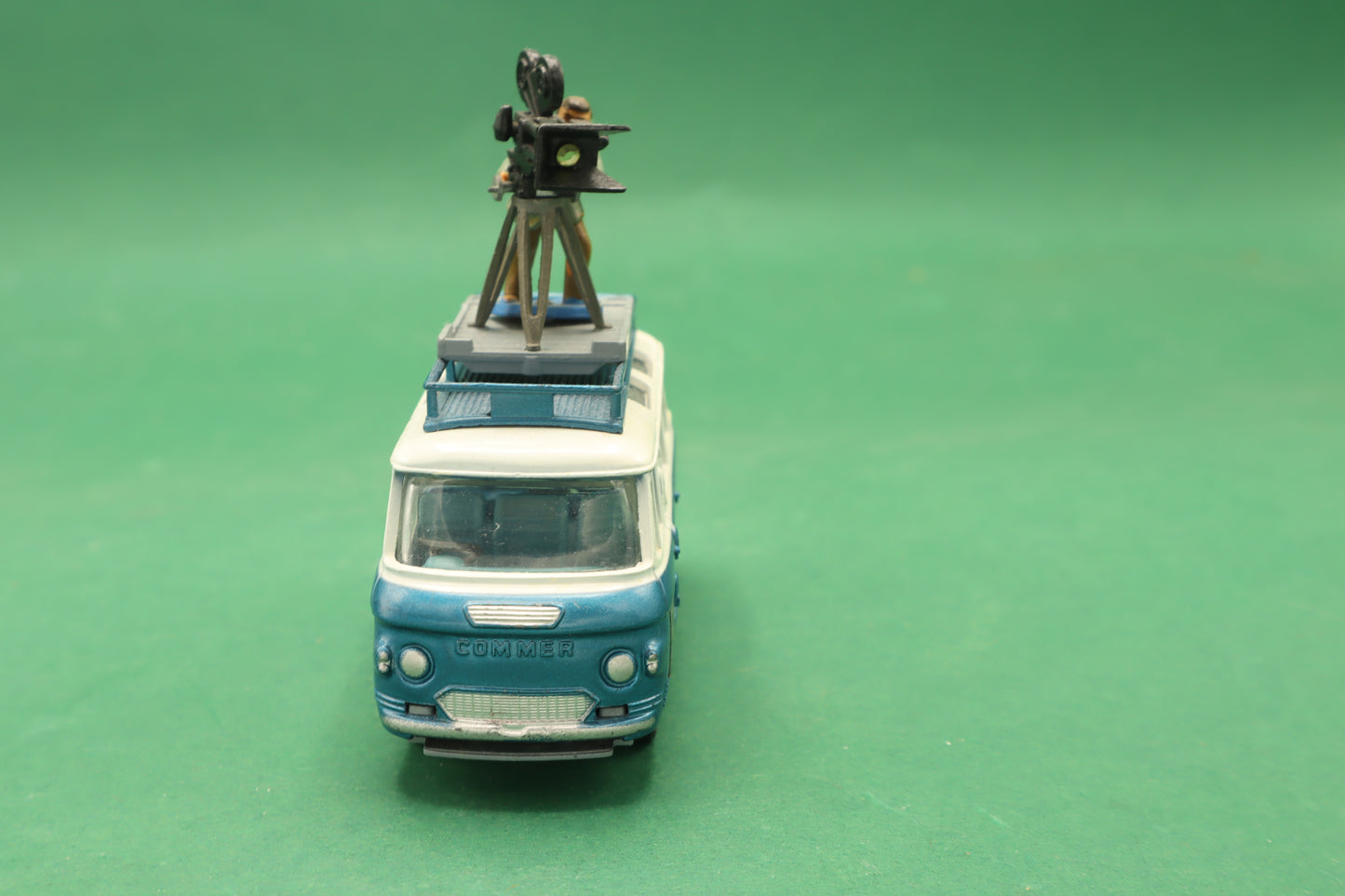 Corgi Toys Commer Samuelson Film bus 2500 series con Cinepresa Made in Great Britain 1/43