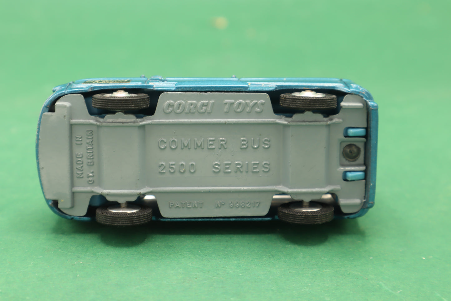 Corgi Toys Commer Samuelson Film bus 2500 series con Cinepresa Made in Great Britain 1/43