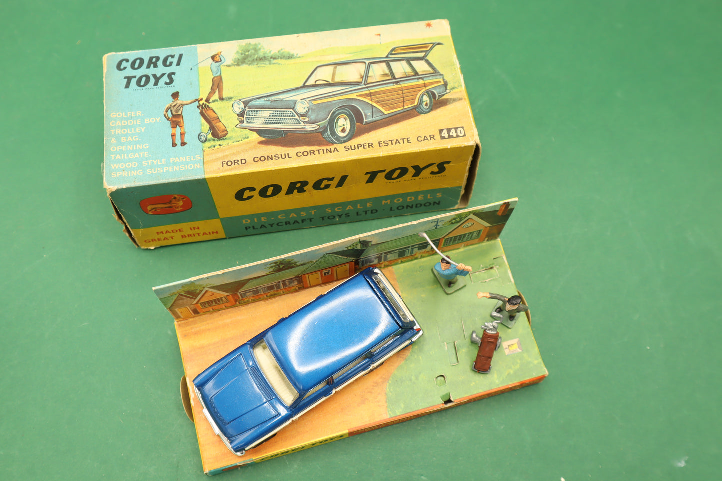 CORGI TOYS - 440 - FORD CONSUL CORTINA SUPER ESTATE CAR -PLAY CRAFT TOYS LTD LONDON- SCATOLA ORIGINALE 1/43