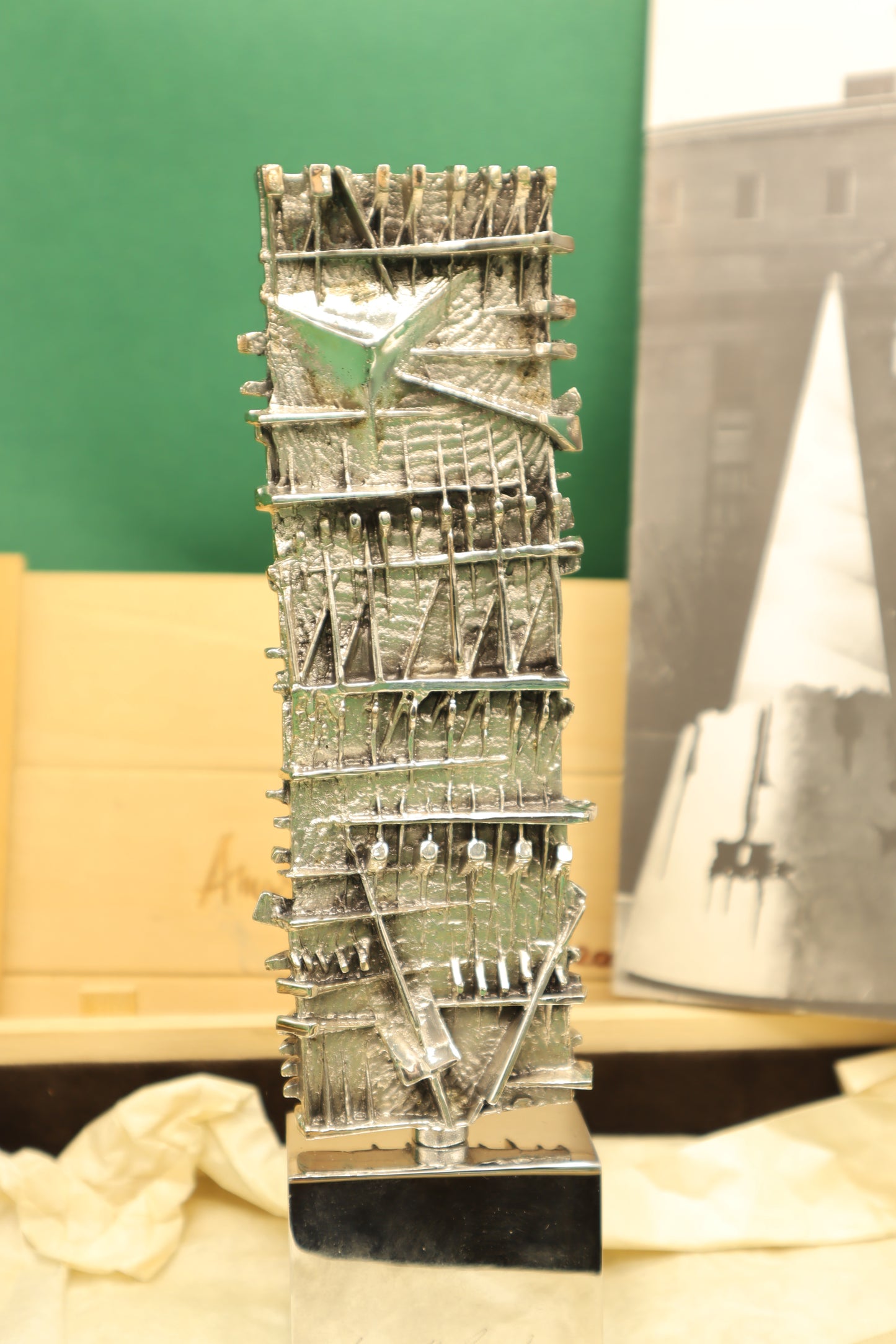 Arnaldo Pomodoro – Scultura in bronzo argentato, edizione 78/200, Milano 1983