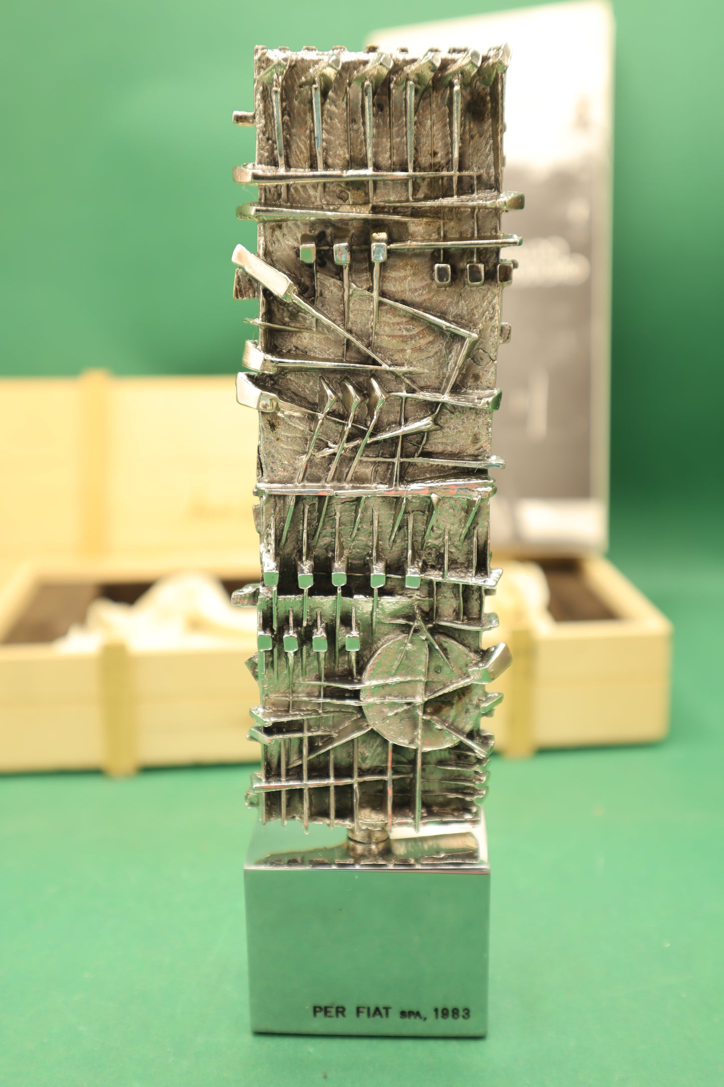 Arnaldo Pomodoro – Scultura in bronzo argentato, edizione 78/200, Milano 1983