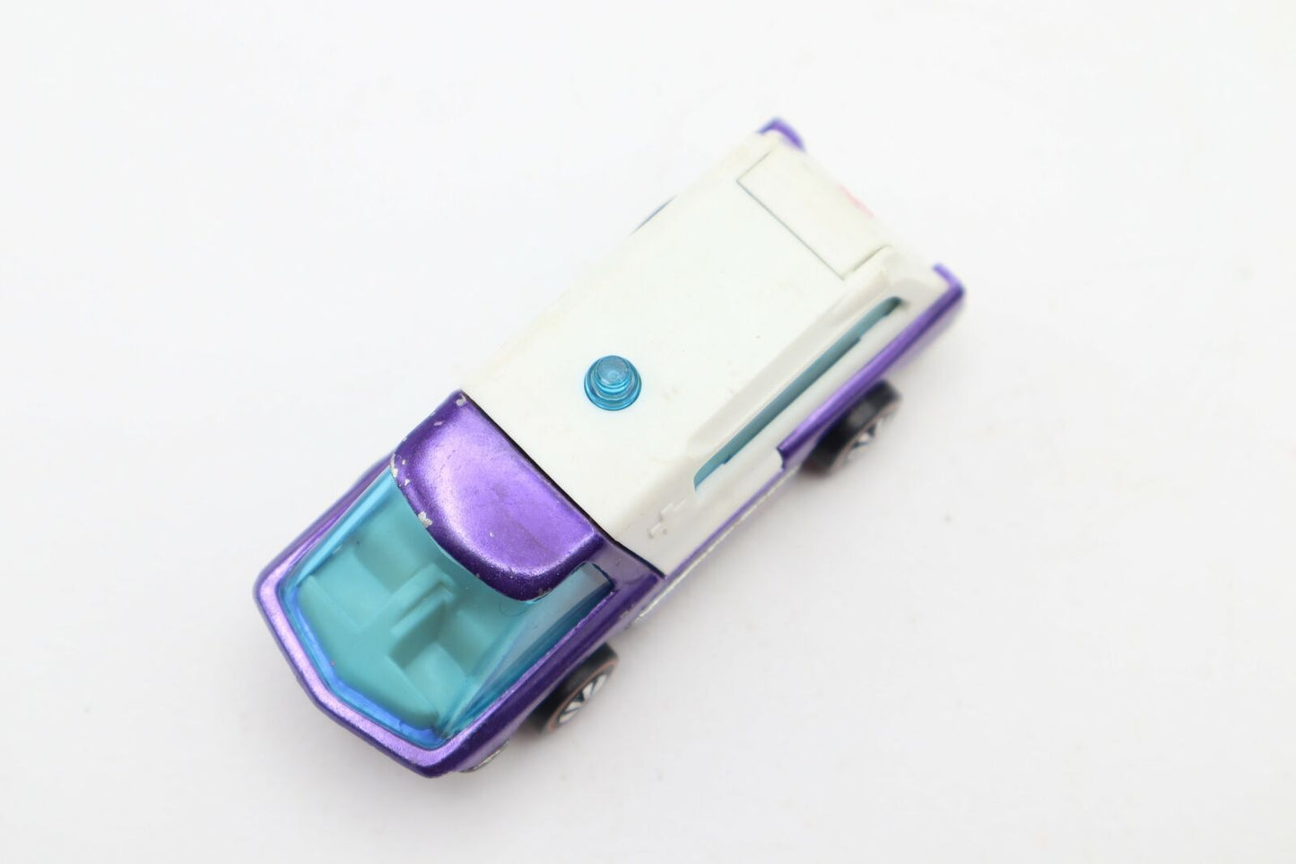 Hot Wheels Redline The Heavyweights Ambulance Purple Green