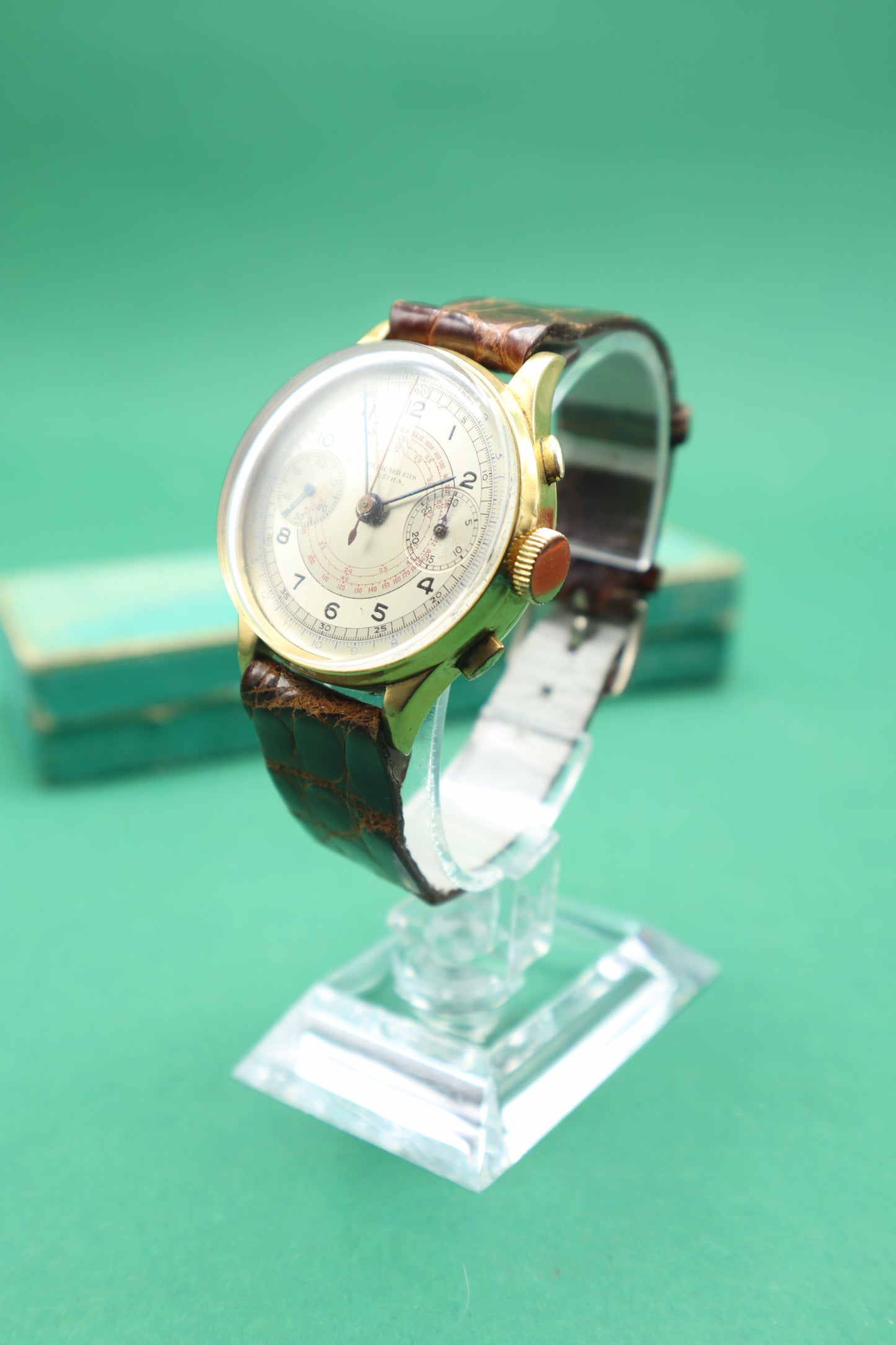 Chronograph  Th Picard Fils Extra - Landeron Hahn 39 - Men - 1940’s gold 750 18k