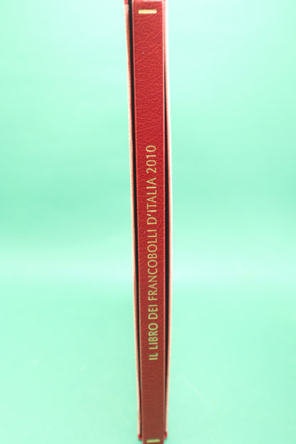 IL LIBRO DEI FRANCOBOLLI D'ITALIA 2010  BUCA DELLE LETTERE.POSTE ITALIANE.