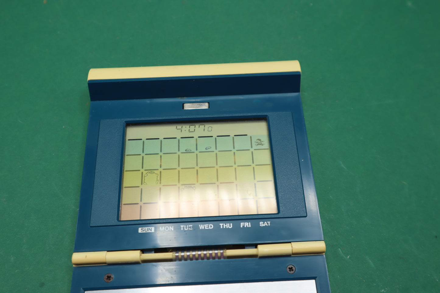 Vintage Penta Epoch LCD Game Gamebox 5+1 Multigame 80