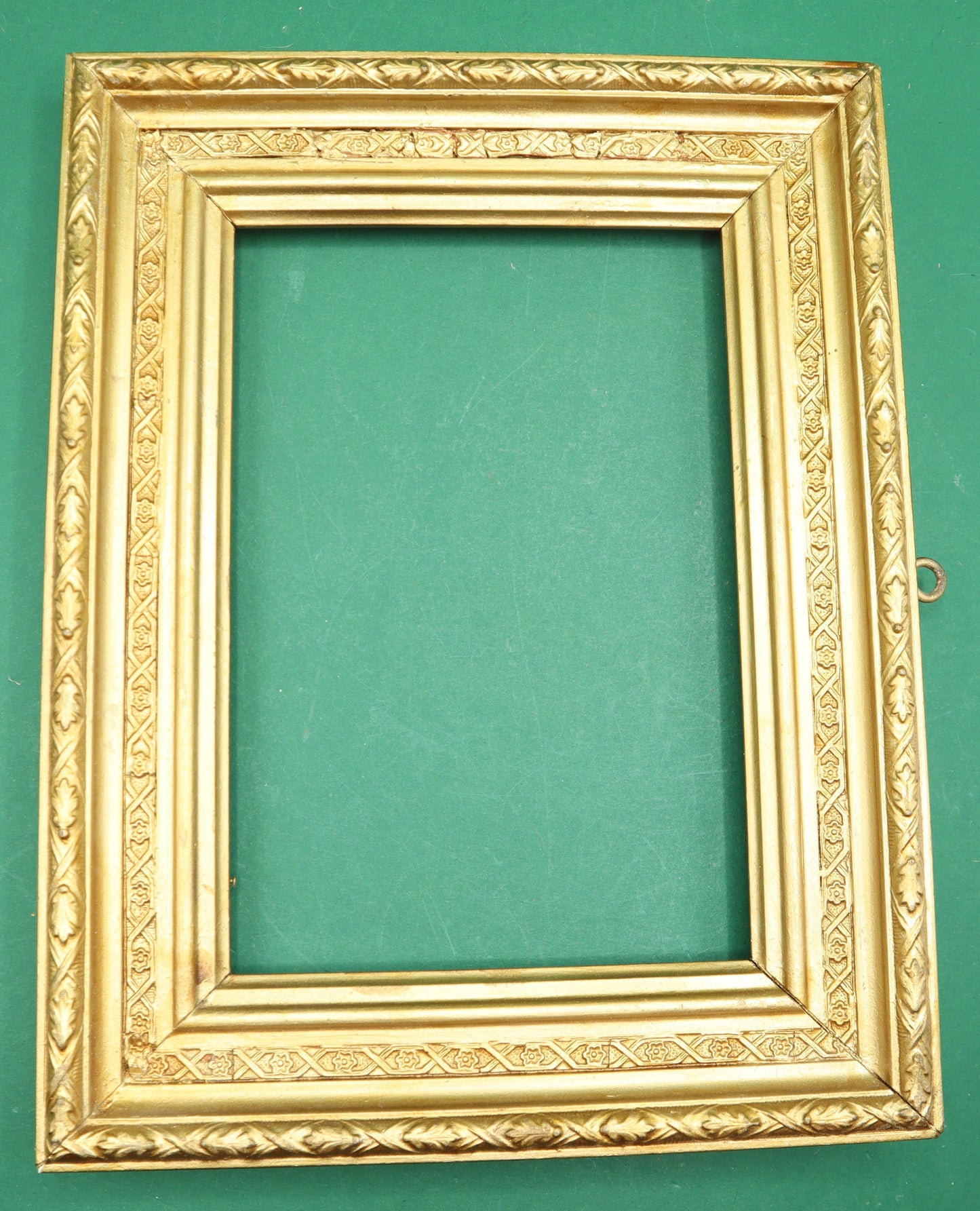 Antique Wooden Golden Picture frame 800 dorata