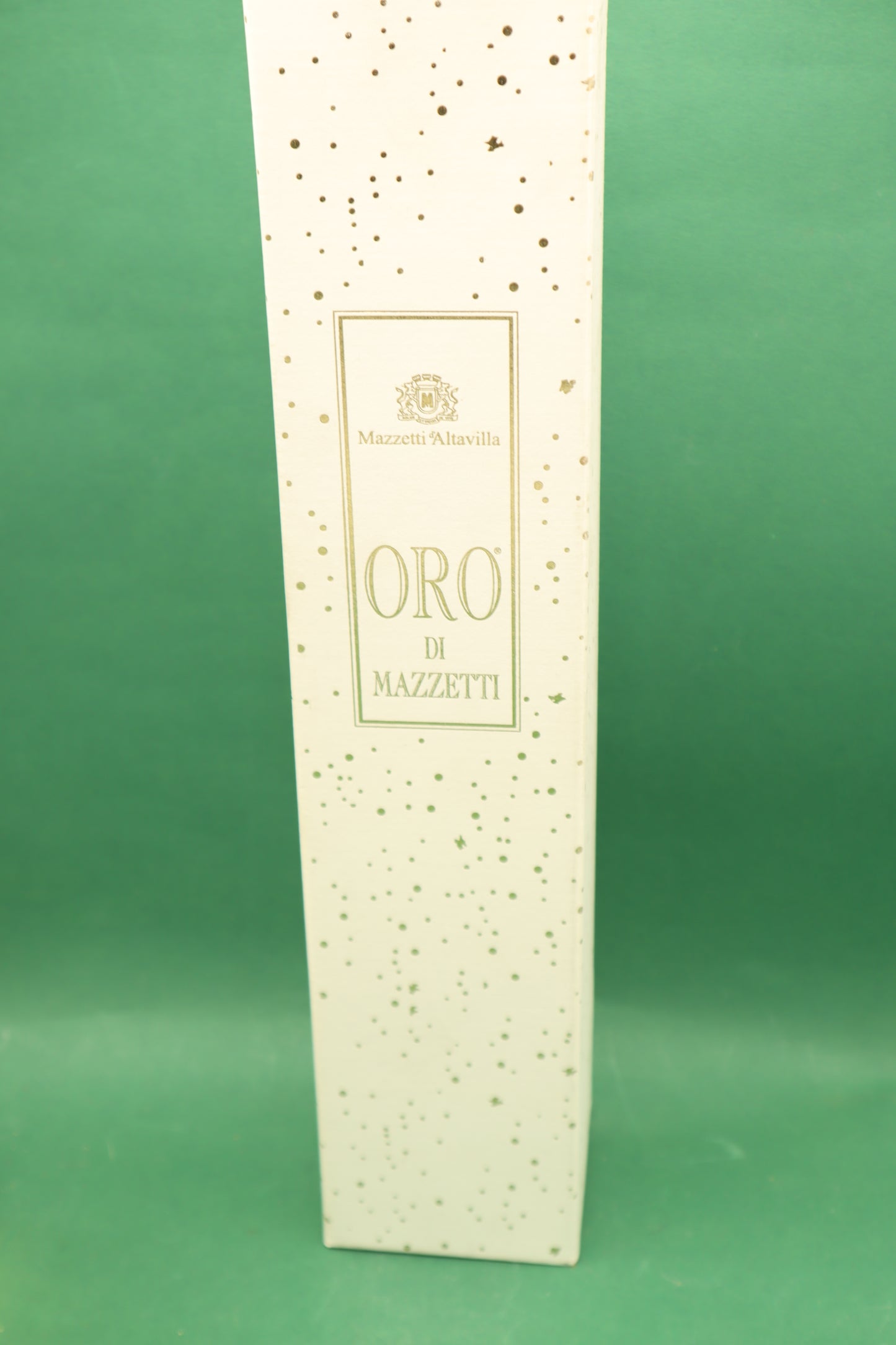 Grappa Oro di Mazzetti - Con Oro Alimentare 23 Carati - Grappa di Moscato