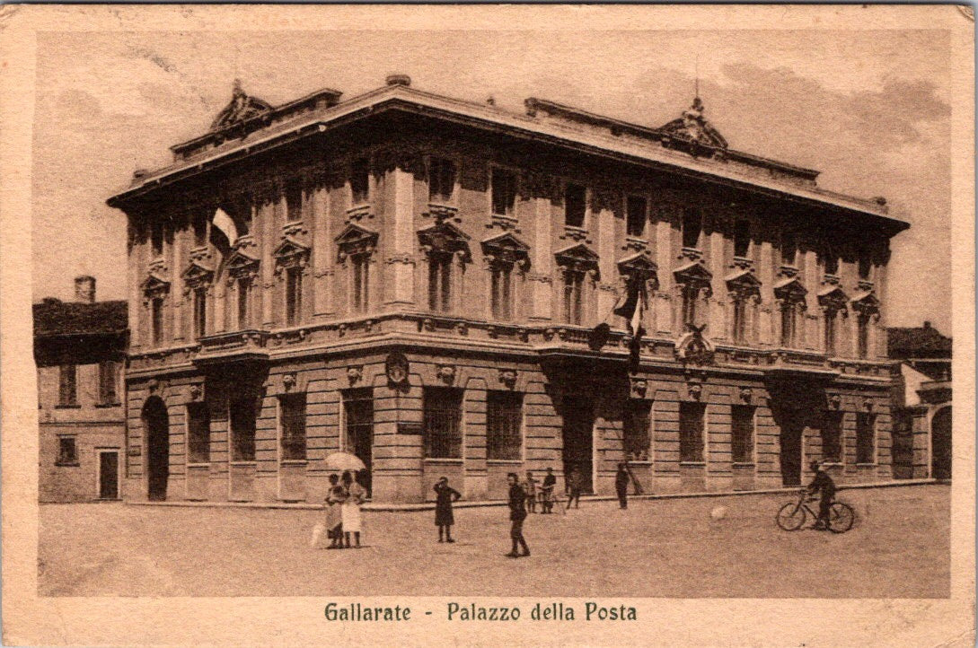 Cartolina Gallarate provincia di Varese – Palazzo della Posta Vintage Postcard Italy