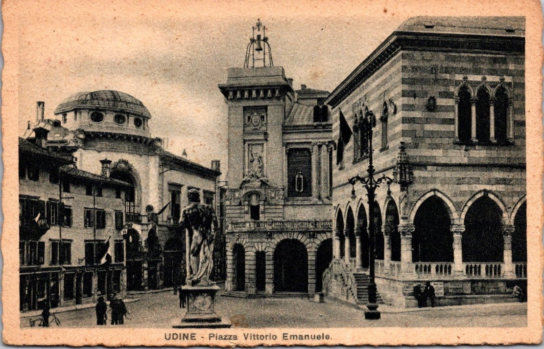 Cartolina Udine – Piazza Vittorio Emanuele Vintage Postcard Italy