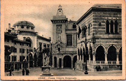Cartolina Udine – Piazza Vittorio Emanuele Vintage Postcard Italy