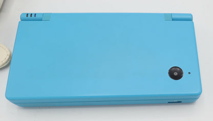 Nintendo DSI BLUE  con caricabatterie e custodia