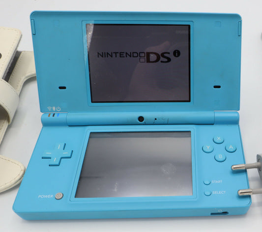 Nintendo DSI BLUE  con caricabatterie e custodia