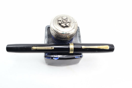 Vintage Waterman's Black celluloid Gold Lever fill Globus 585 nib Fountain Pen