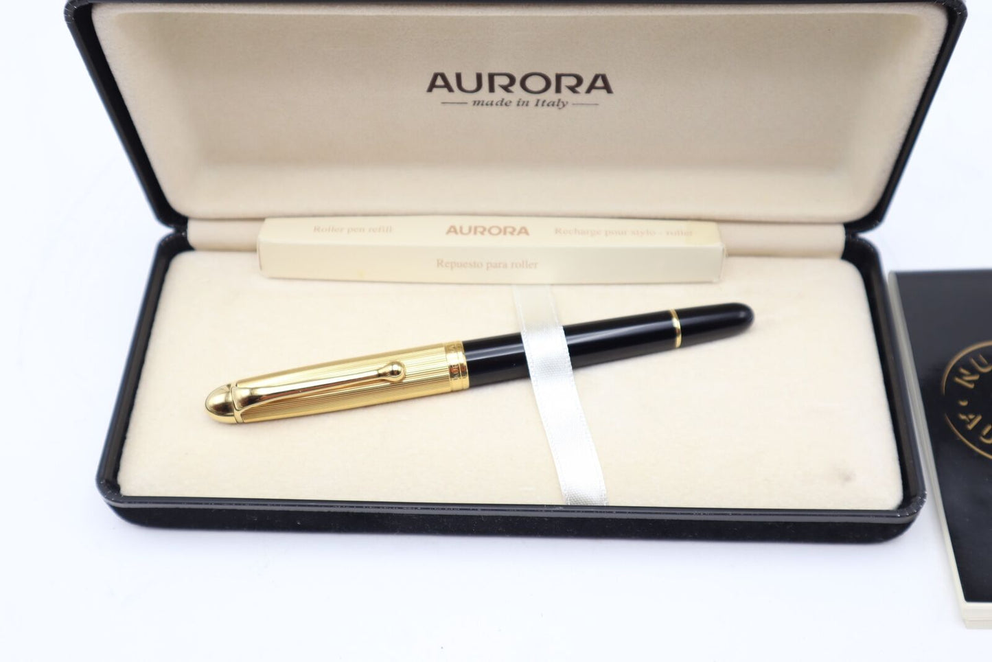 1990's Aurora 88 Roller Resina Nera Oro 14k