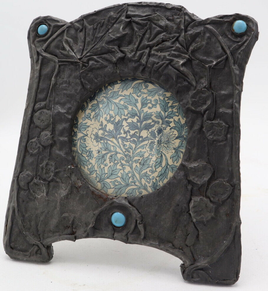 Photoframe Portafoto Liberty XIX Century with flower design Pewter Photo Frame
