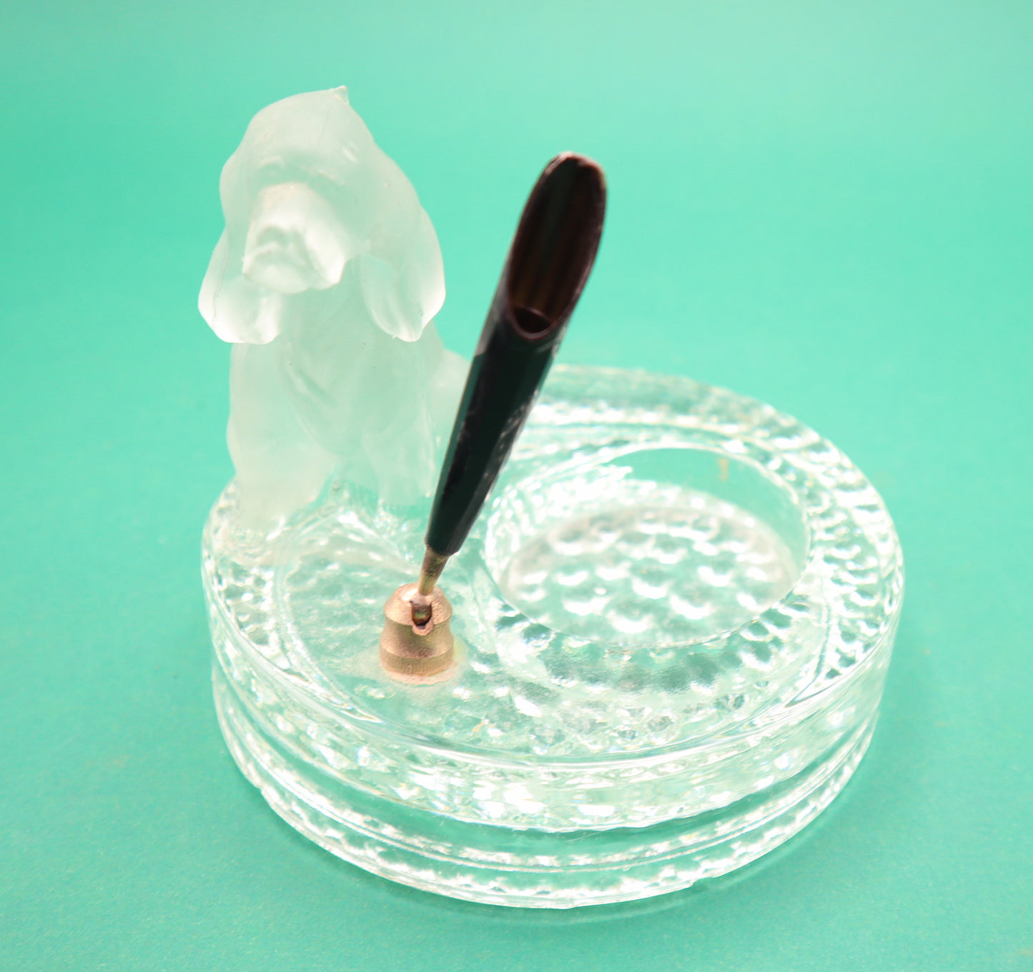 Porta Calamaio  penna a forma di Cane in cristallo con cane setter.