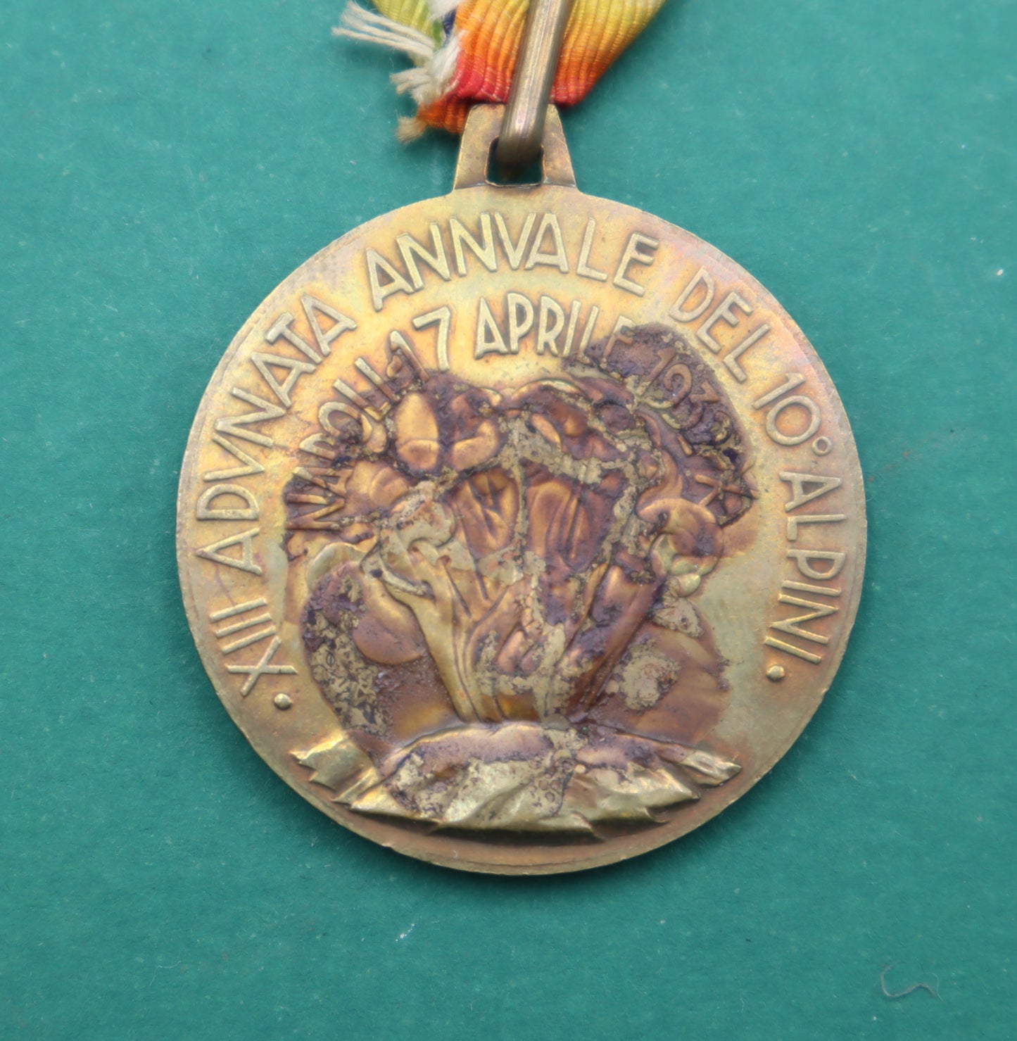 Medaglia 13° adunata nazionale Alpini a Napoli 1932 con Nastrino Arcabaleno