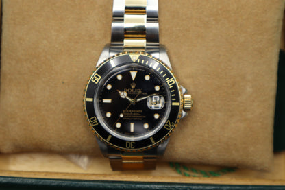 Rolex Submariner 16613 Oro e Acciao Quadrante Nero Corredo service fino al 2025